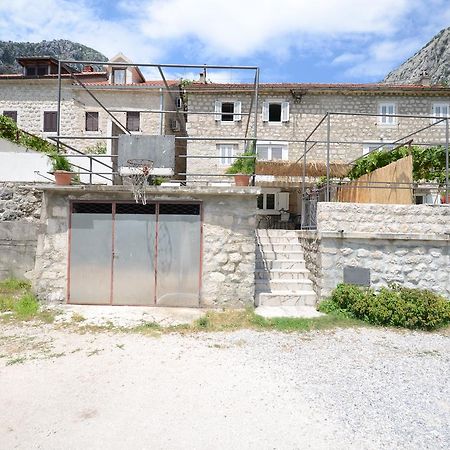 코토르 Stone House Dragutinovic 아파트 외부 사진